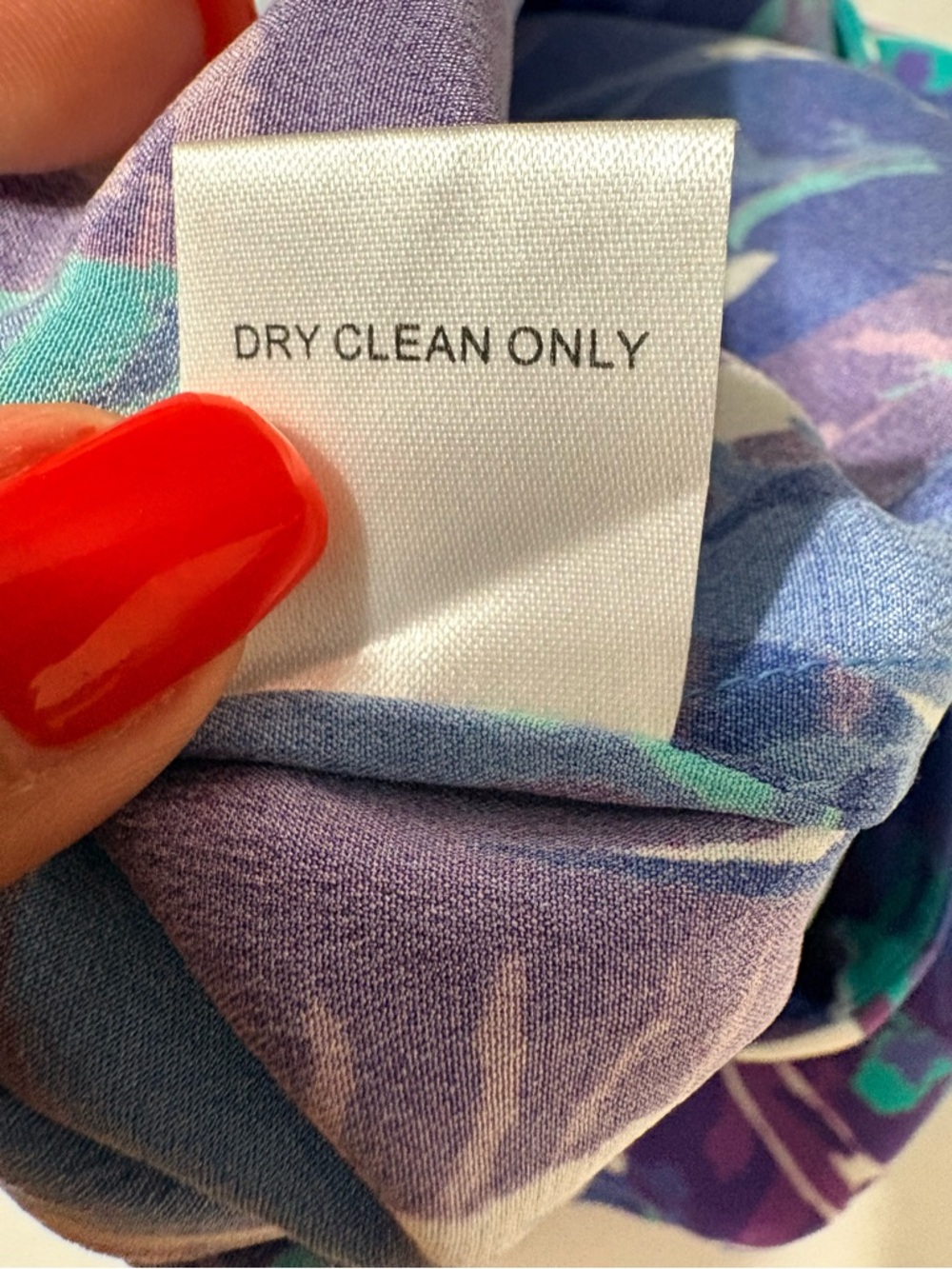 Tart Teal & Purple Printed Pleated Silk Shorts. Side Zip 4 - Picture 9 of 9